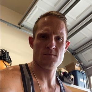 Meet your Posher, Zoltan